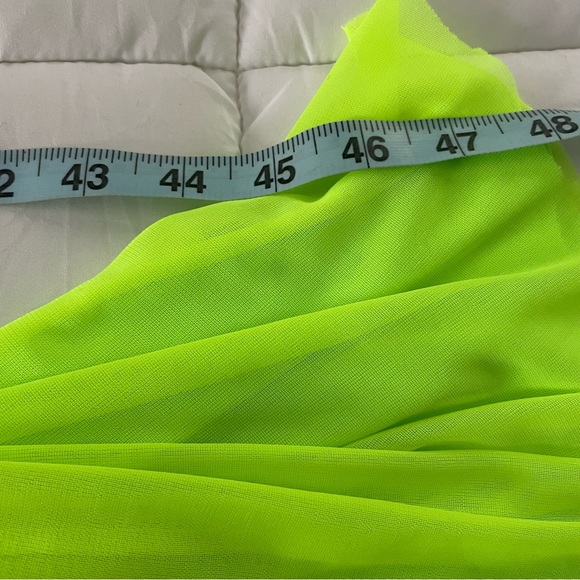City triangles neon green prom dress size 7 dry cleaned - Picture 9 of 10